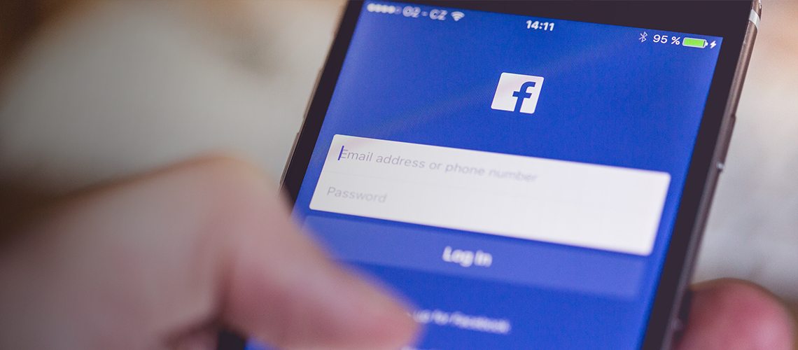 Social Media, Facebook for Mobile